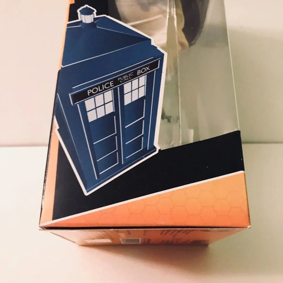 2009 Doctor Who 11th Doctor Wacky Wobbler Bobble Head 7 Inch Figure Funko - Picture 11 of 14